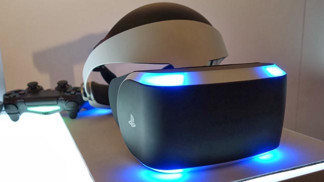 Sony назвала шлем PS4 VR супермощным оружием для разработчиков